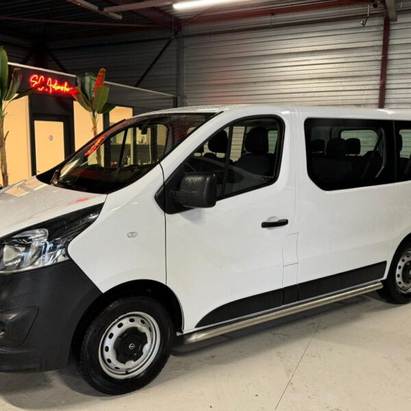 Opel Vivaro Personenbus 9 Persoons