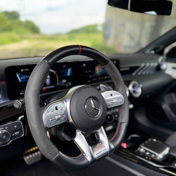Mercedes Benz A45 AMG - Afbeelding 6